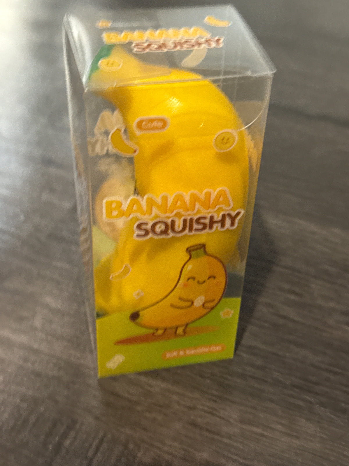 SQUISHY BANANA IN BOX