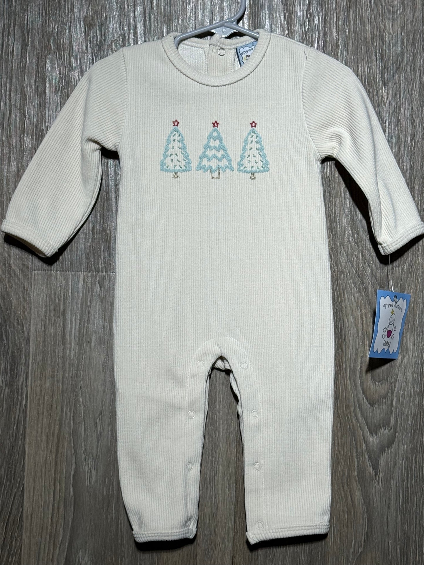 Three Sisters O' Christmas Tree