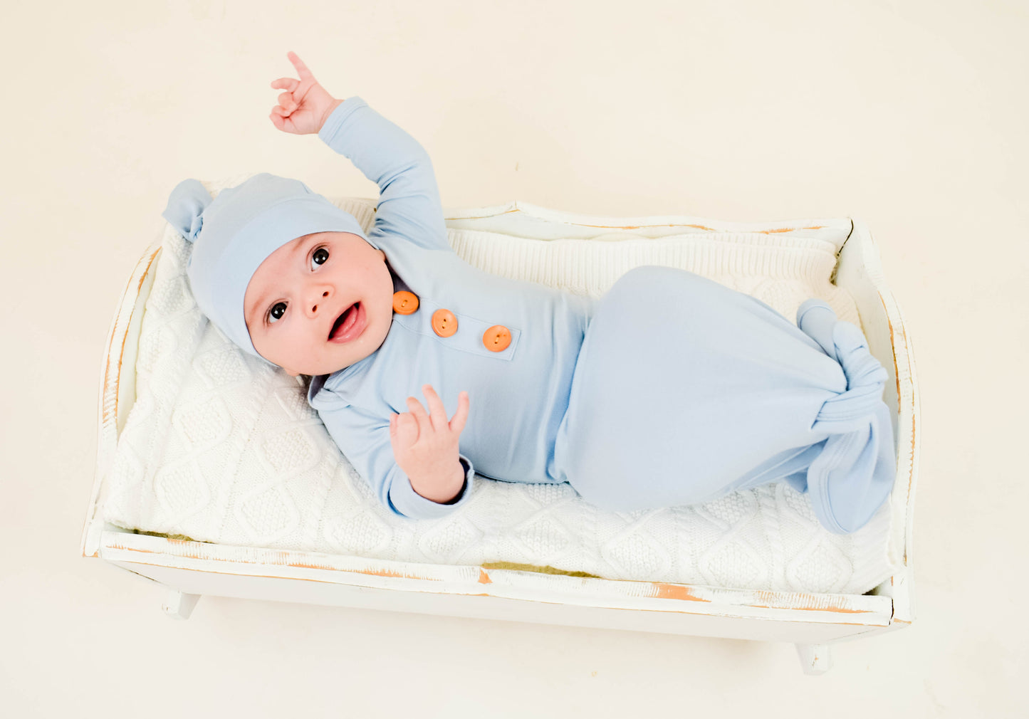 BABY BLUE