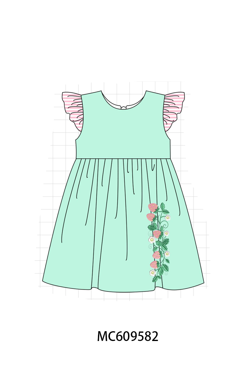 PO104 Green strawberry embroidery collection